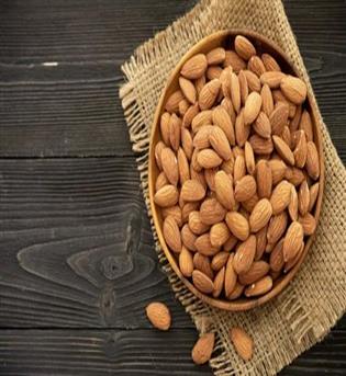 بادام درختی درجه یک فله